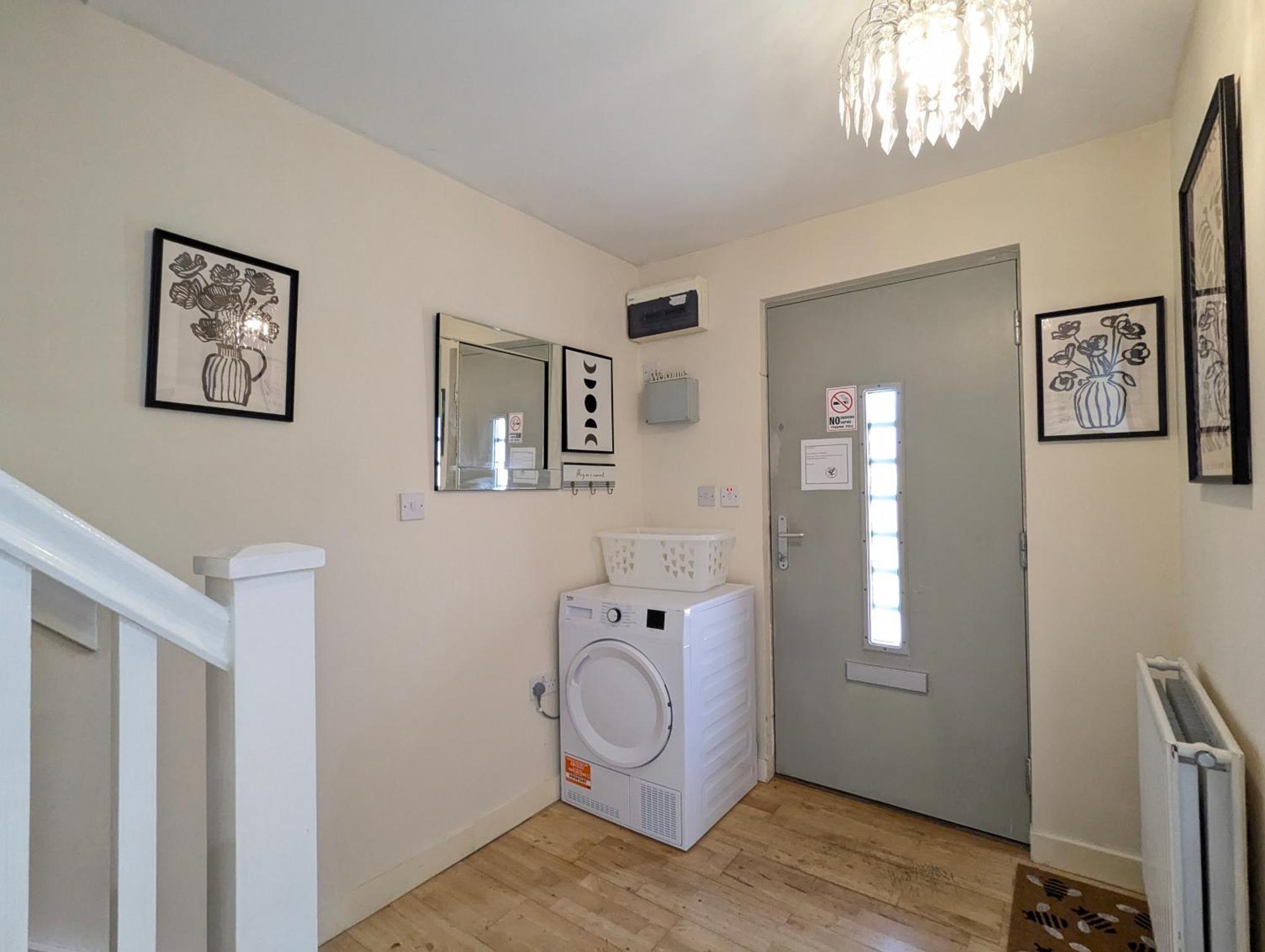 Holiday home Large 3-bedrooms House Near Centre Free Parking
